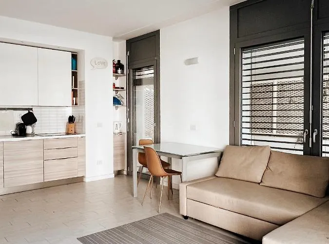 Maderna Charme Милан